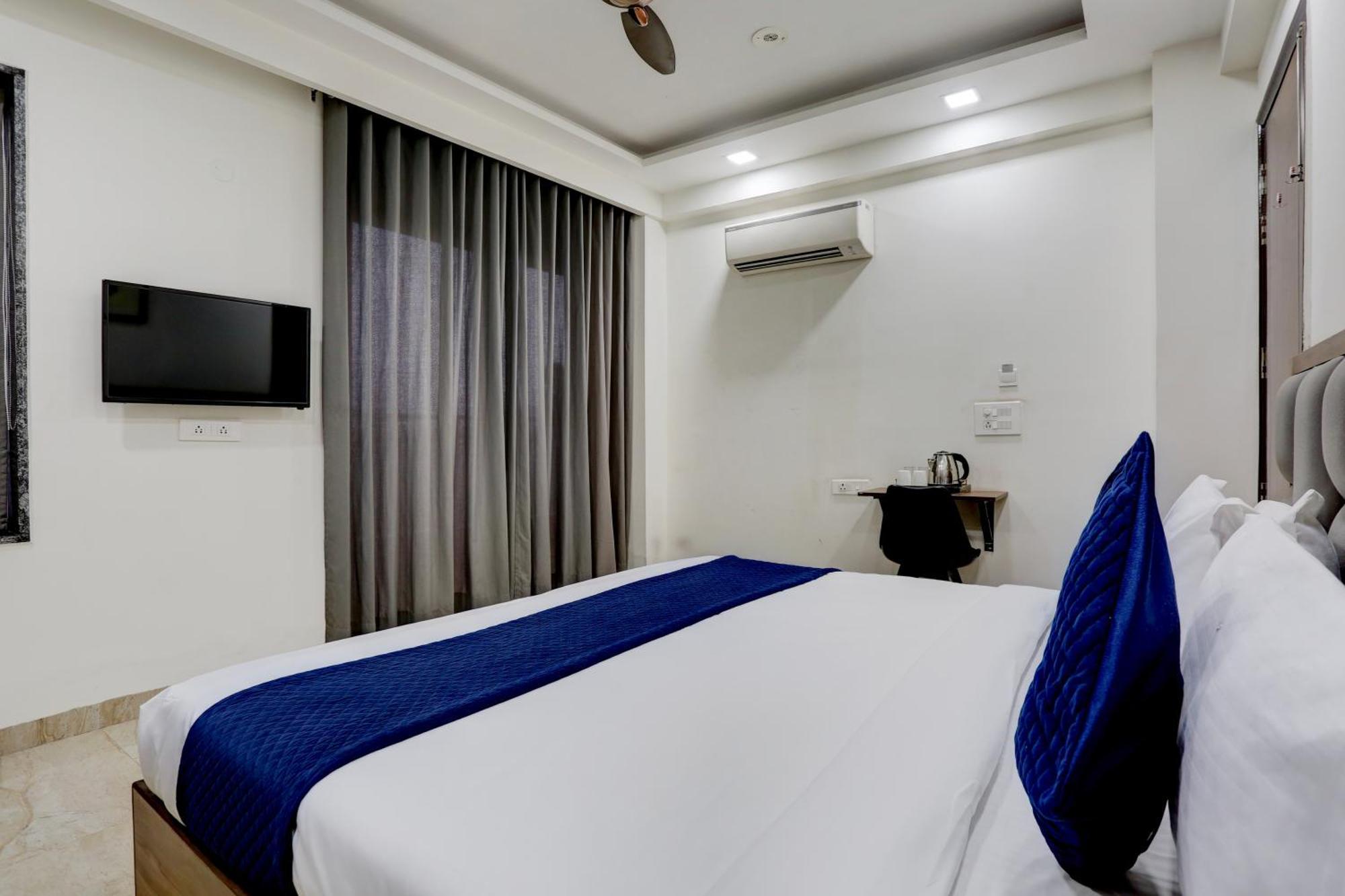 Hotel Greysky Medicity Gurgaon Luaran gambar